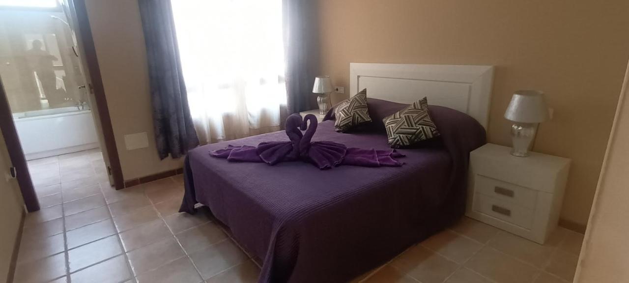 Beautiful, Spacious Villa, Heated Pool, Sleeps Eight, With Quality Furnishings Caleta De Fuste Εξωτερικό φωτογραφία